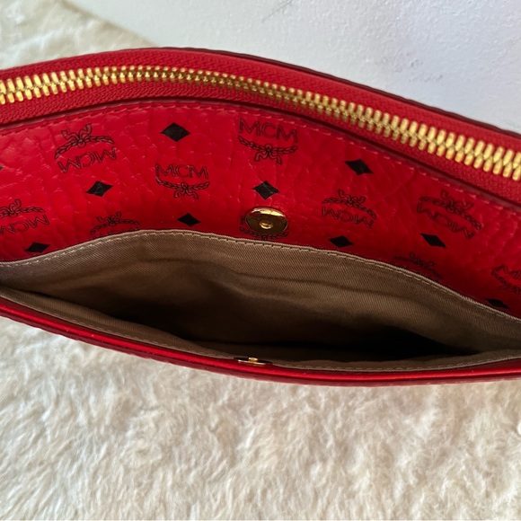 AUTHENTIC RED MCM CROSSBODY - Picture 5 of 10